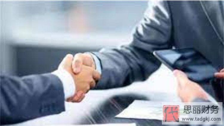 公司法人變更后員工需要重新簽訂合同嗎？